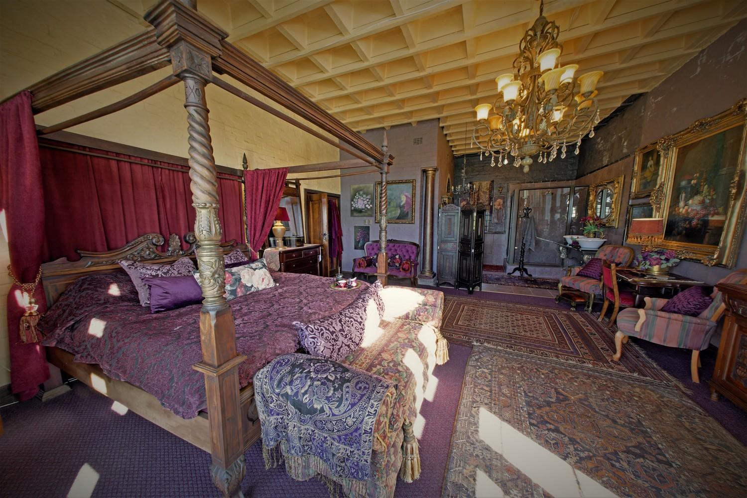 Bygracealone Manor Hotel Outeniekwa Bagian luar foto