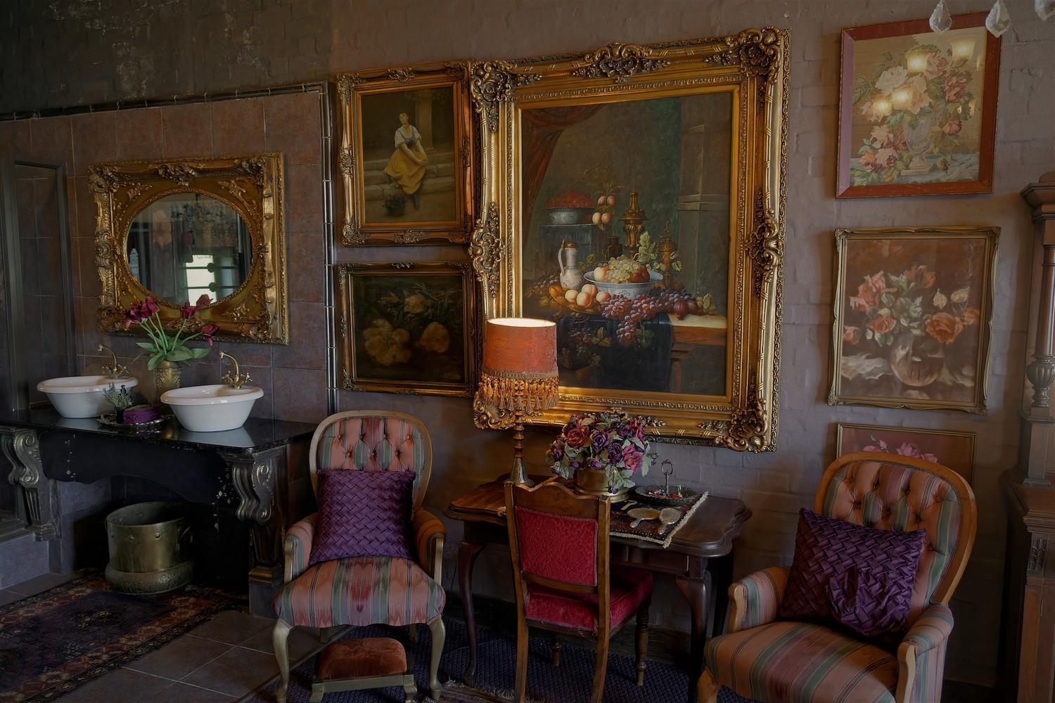 Bygracealone Manor Hotel Outeniekwa Bagian luar foto